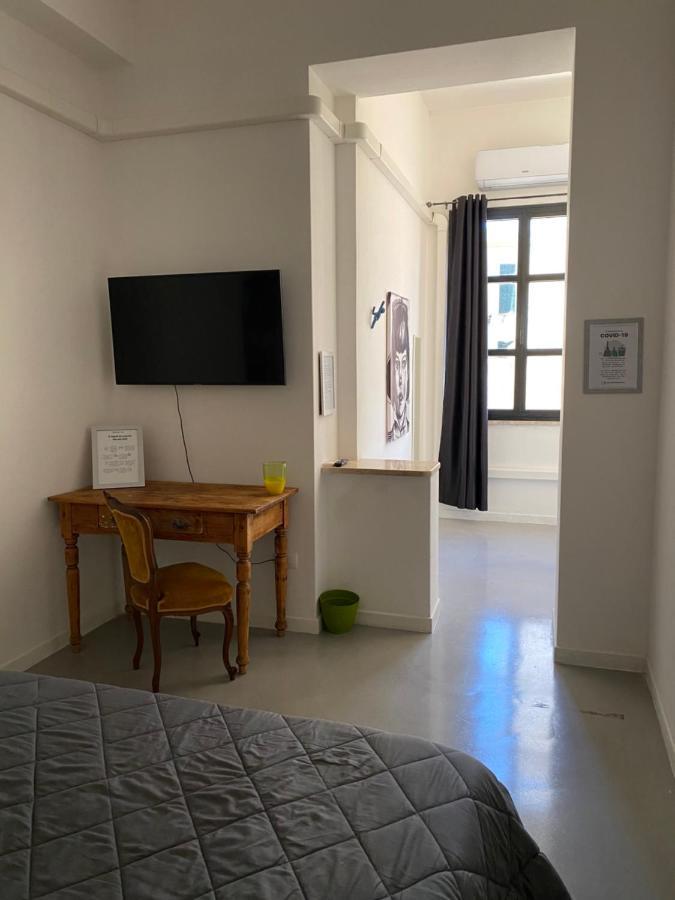Palazzo Pilo Bed & Breakfast Sassari Exterior foto